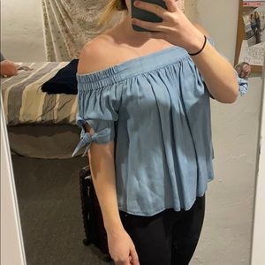 Off the shoulder short sleeve shirt